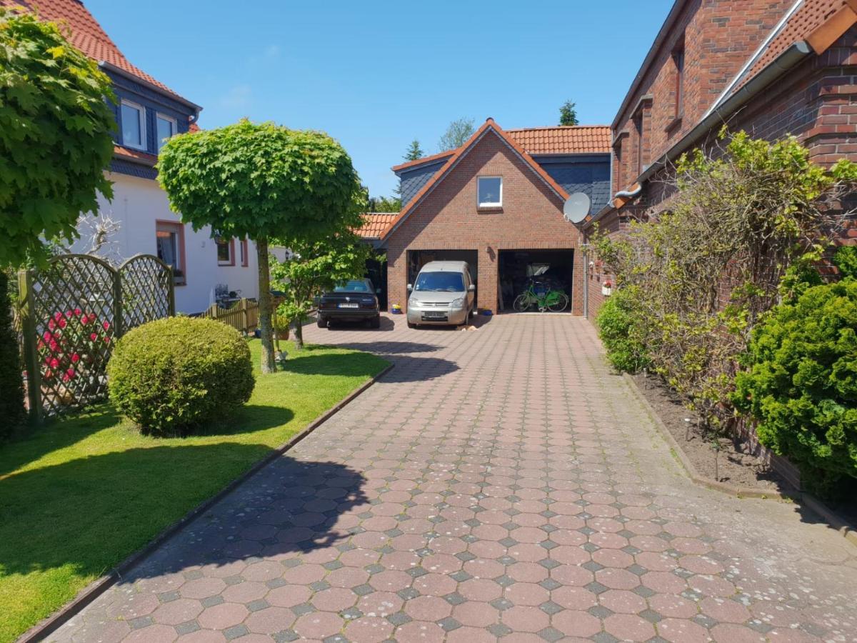 Stadtrand Wilhelmshaven Schortens Exteriör bild